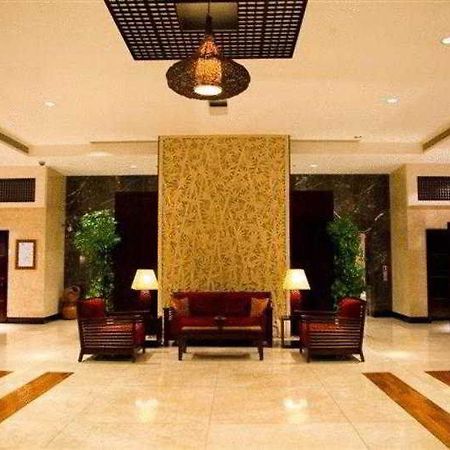 Park Apartments Dubai,An Edge By Rotana Hotel Екстер'єр фото