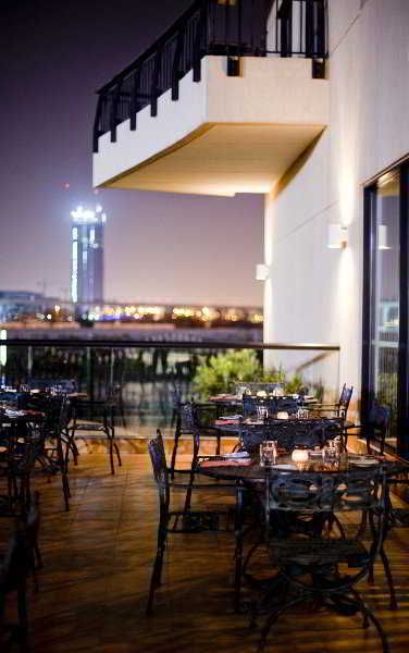 Park Apartments Dubai,An Edge By Rotana Hotel Екстер'єр фото
